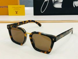 Picture of LV Sunglasses _SKUfw55827906fw